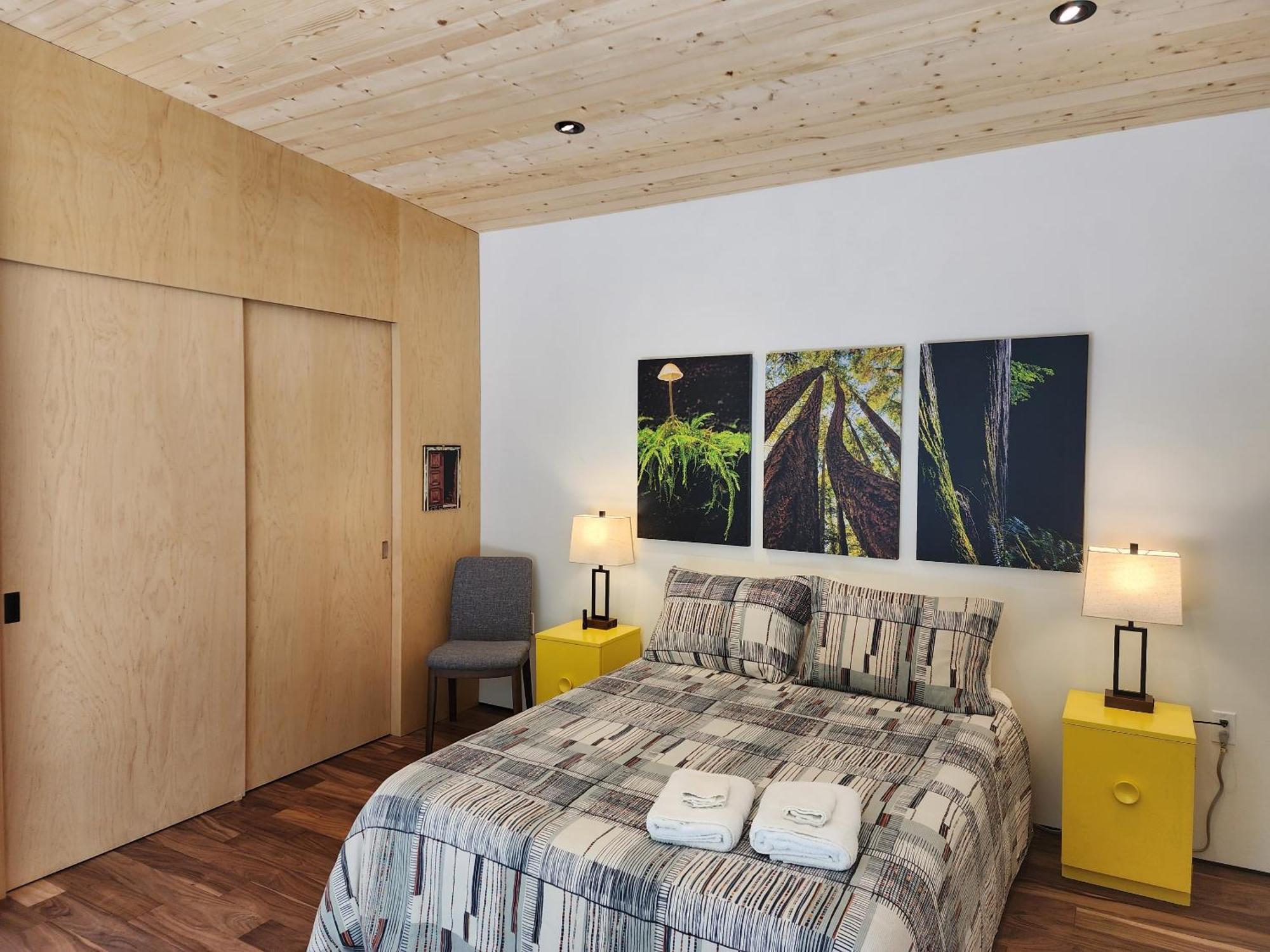 Hotel The Shed At Moon Dance Madeira Park Exteriér fotografie